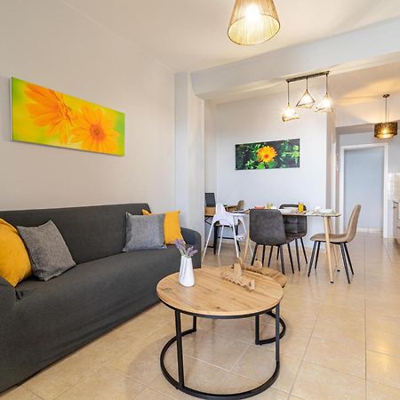 Iliana Apartments Толон Экстерьер фото