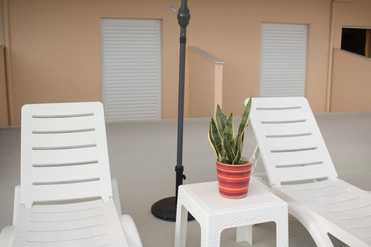 Iliana Apartments Толон Экстерьер фото