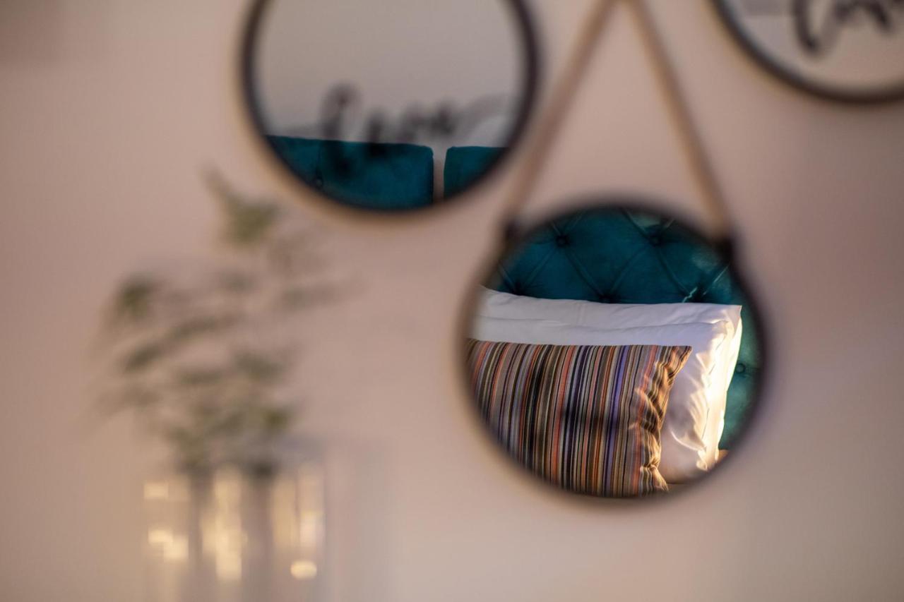 Iliana Apartments Толон Экстерьер фото
