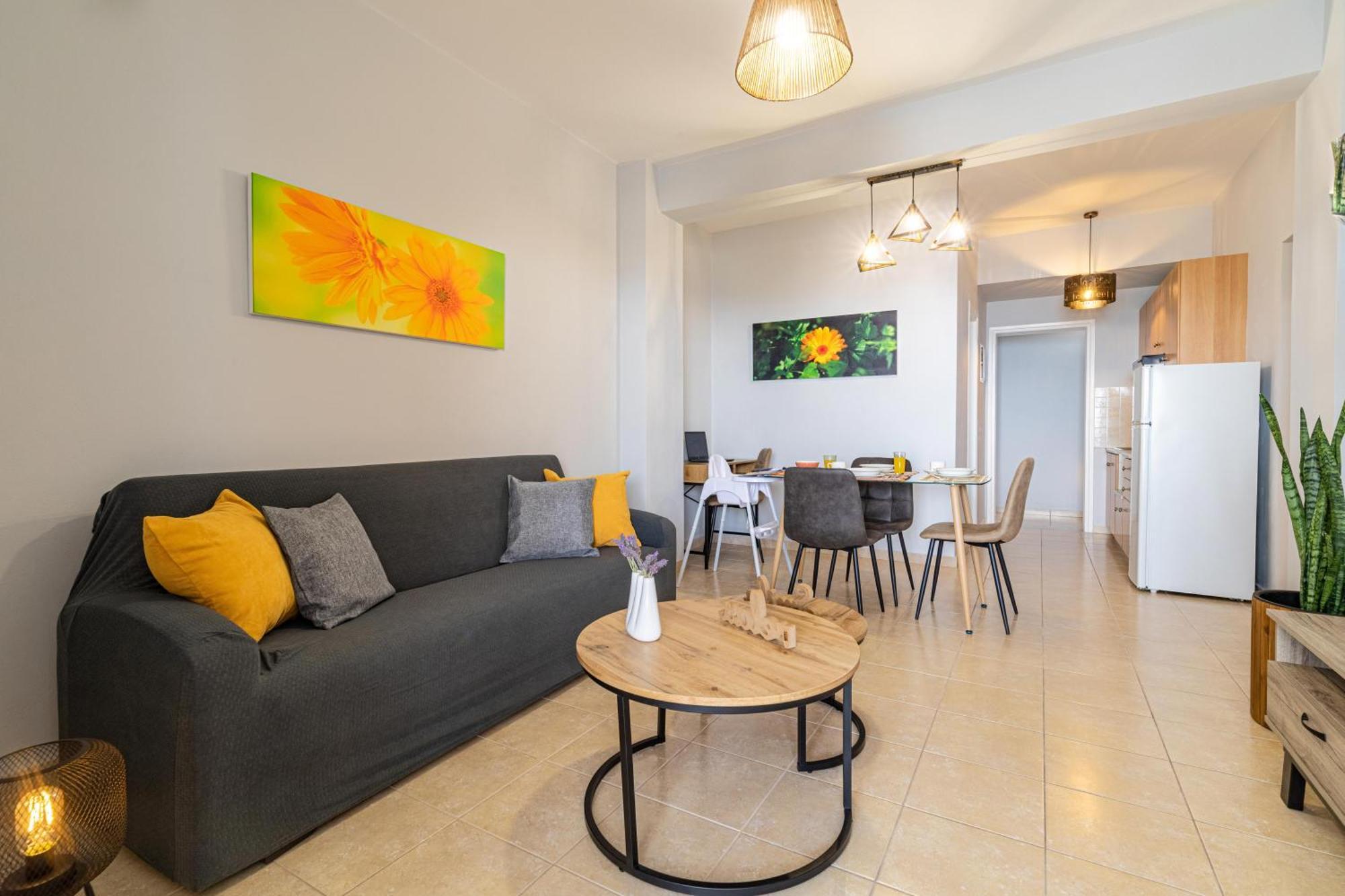 Iliana Apartments Толон Экстерьер фото